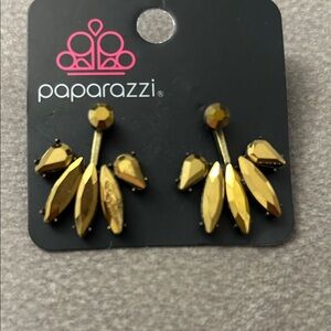 Paparazzi Golden Leaf Earrings